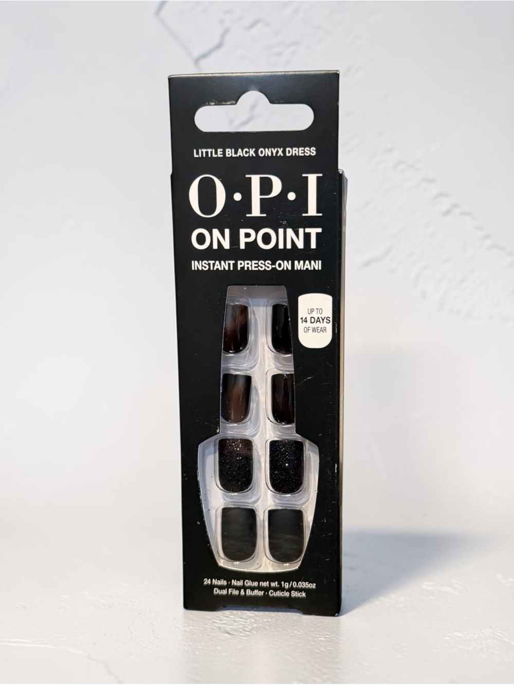 OPI On Point Press-On Mani in Little Black Onyx Dress